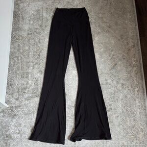 Offline by Arie Black Flared Crossover yoga  Pants